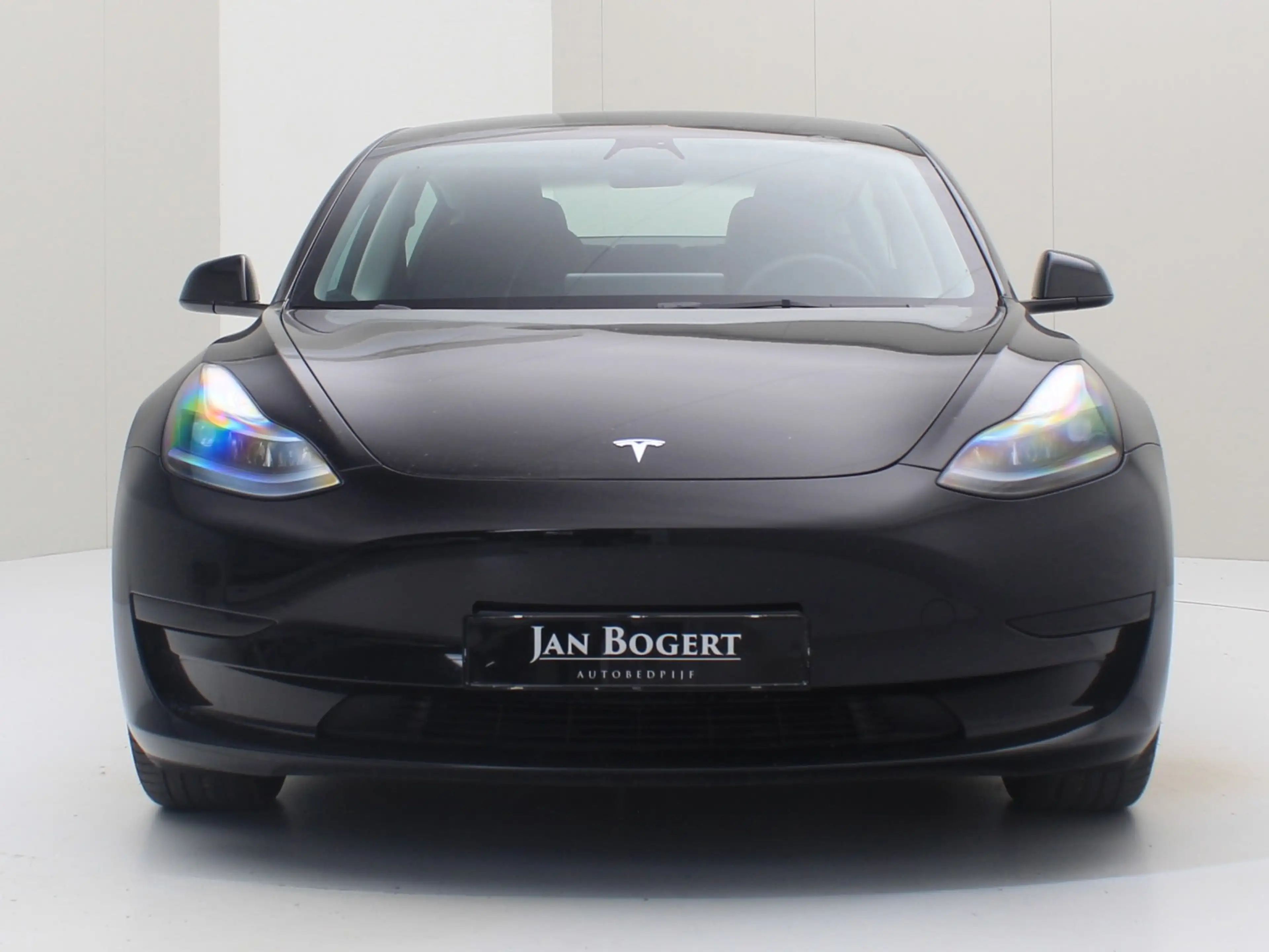 Tesla Model 3 Standard RWD Plus UPGRADE 93.5% SoH [ AMD RYZEN+LF — photo 5