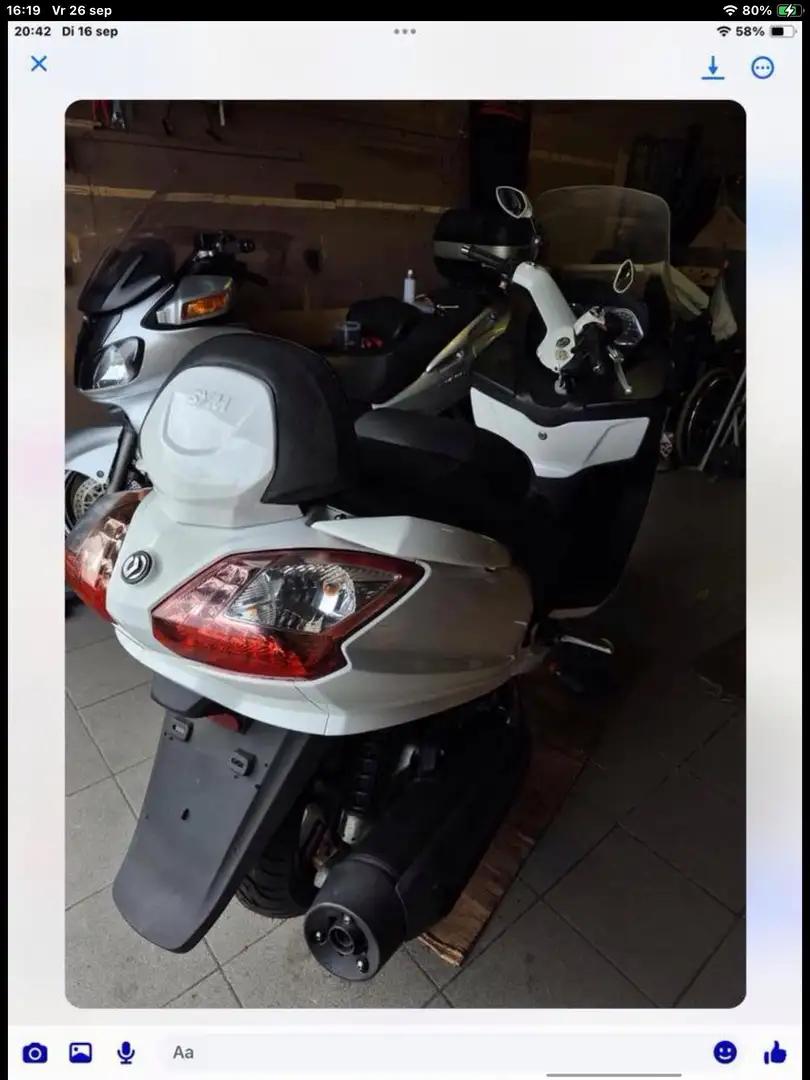 SYM Maxsym 400i scooter - 2