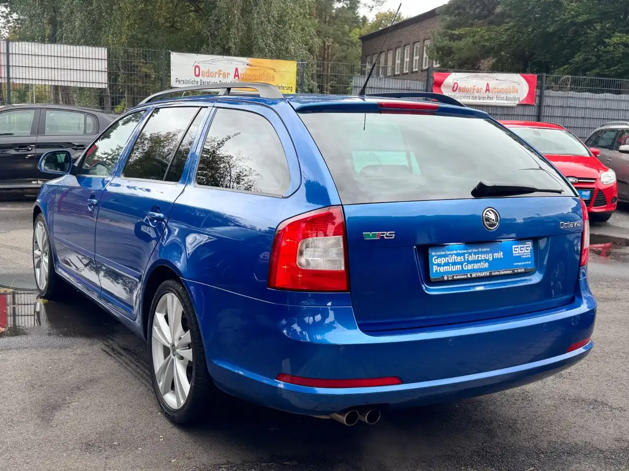 SKODA OCTAVIA COMBI RS 2.0 TFSI 200ch - PACK SPORT - SIÈGES SPORT CHAUFFANTS - XÉNON - ATTELAGE - JANTES ALLIAGE