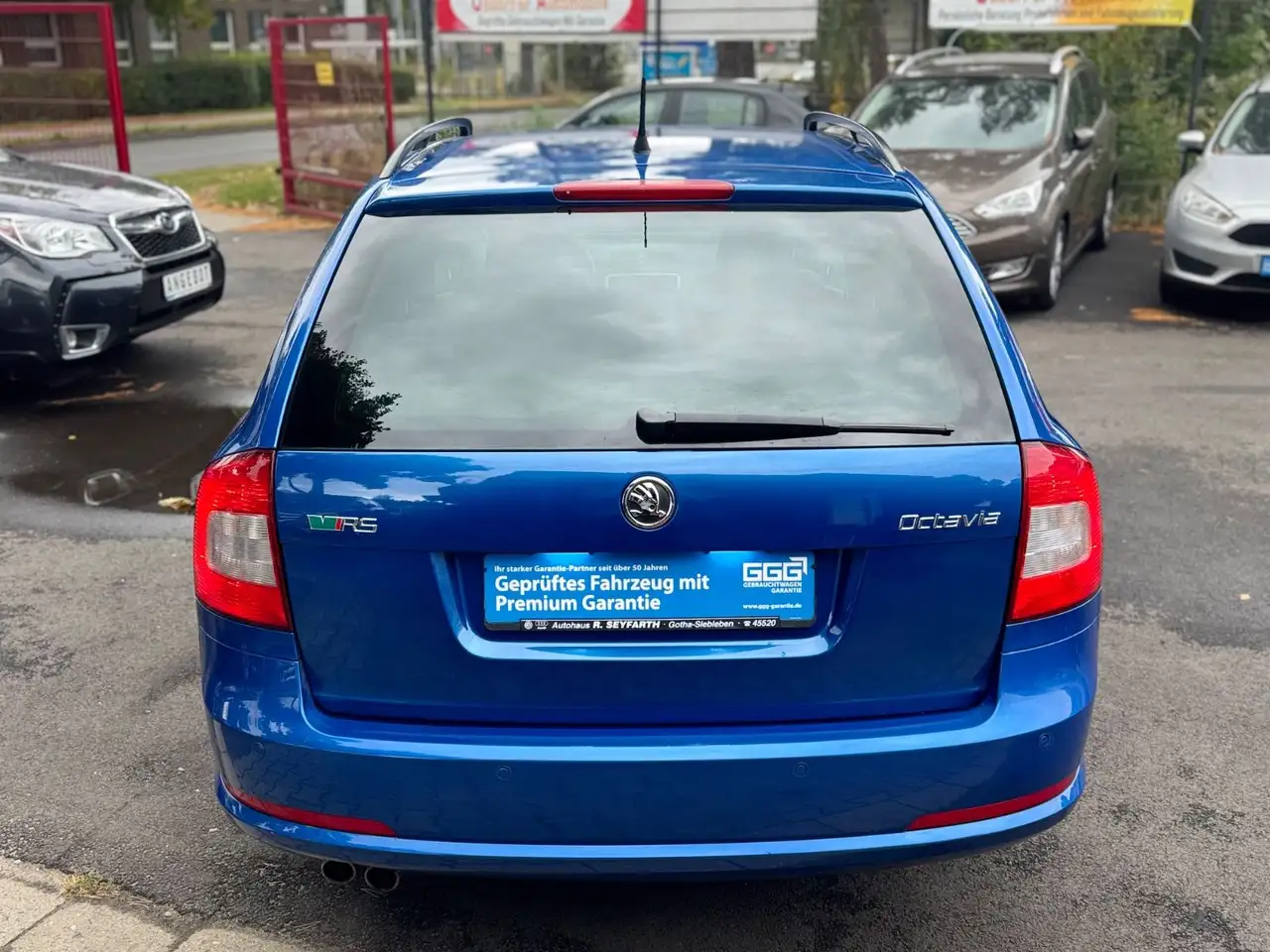 SKODA OCTAVIA COMBI RS 2.0 TFSI 200ch - PACK SPORT - SIÈGES SPORT CHAUFFANTS - XÉNON - ATTELAGE - JANTES ALLIAGE