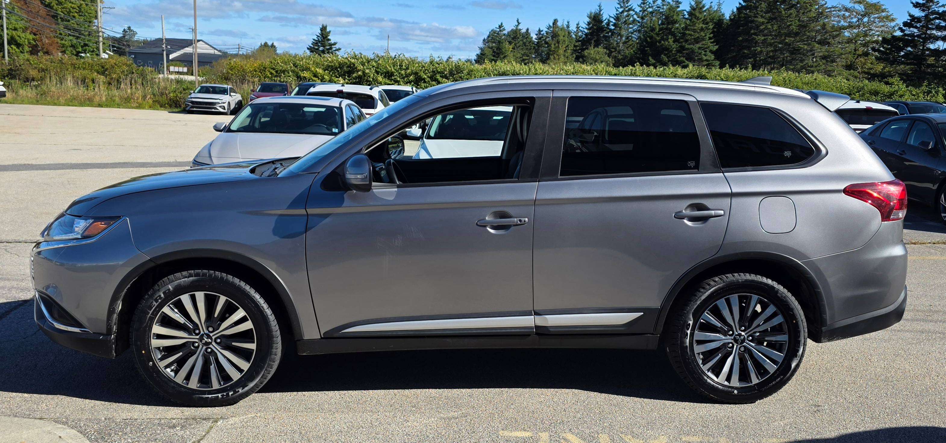 2020 Mitsubishi Outlander