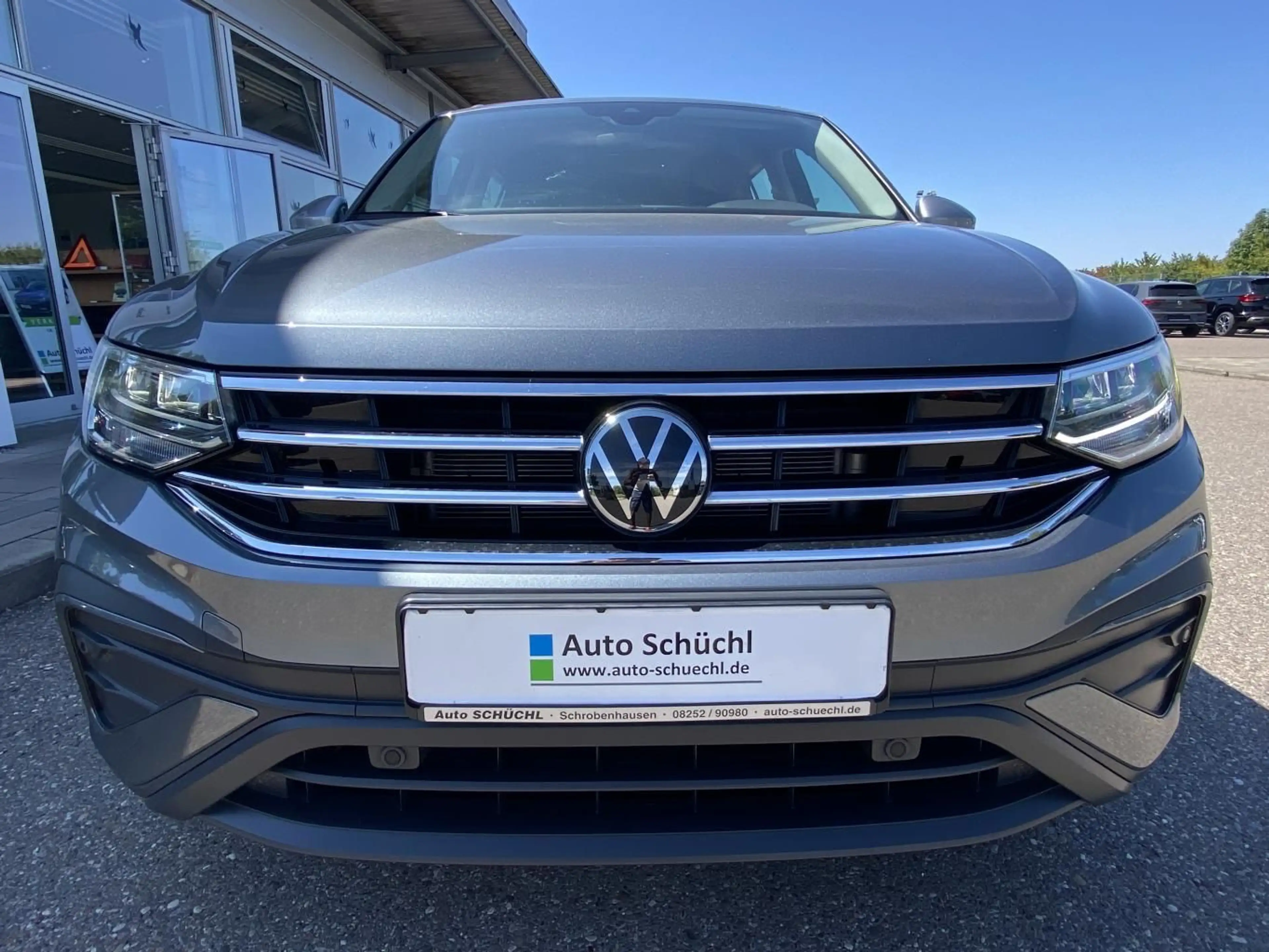 Volkswagen Tiguan Allspace 1.5 TSI DSG LIFE 7-SITZER+AHK+AC — photo 7
