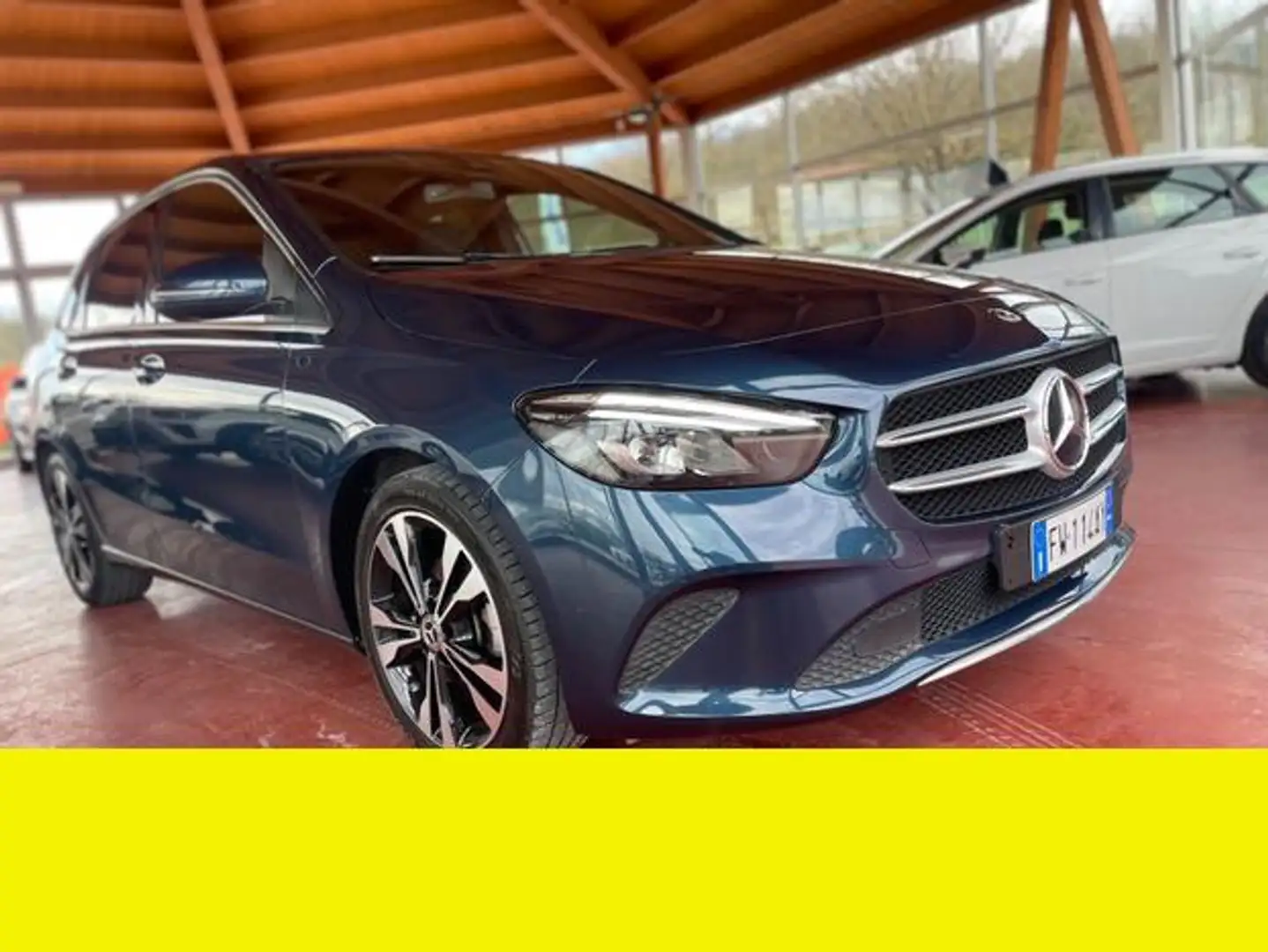 Mercedes-Benz B 180 - 1