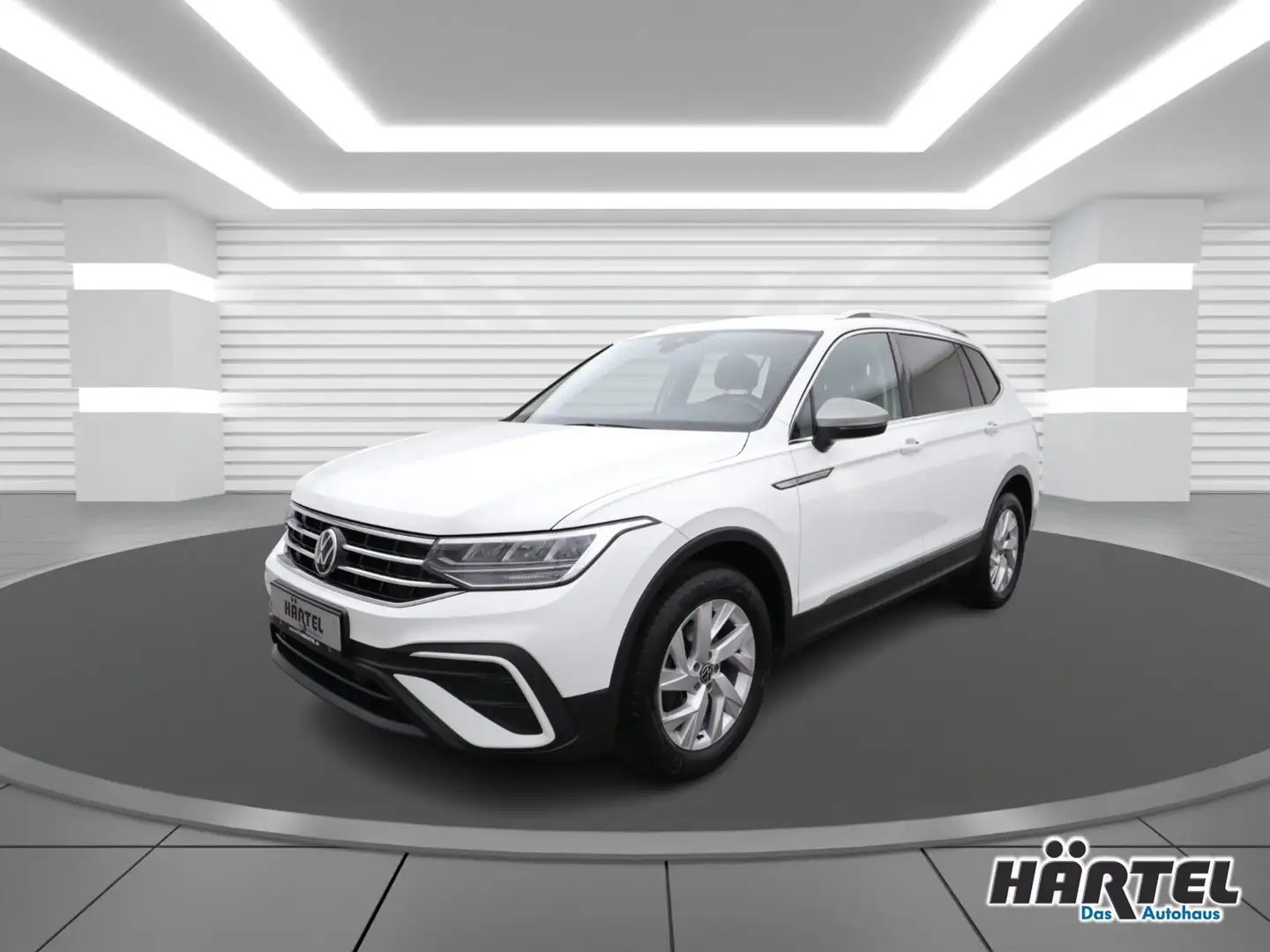 Volkswagen Tiguan ALLSPACE LIFE 2.0 TDI DSG (+EURO6) Navi LED Weiß - 2