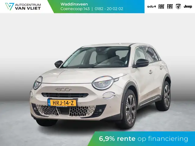 Fiat 600 1.2 Hybrid 110pk La Prima | Leder | Stoelmassage |