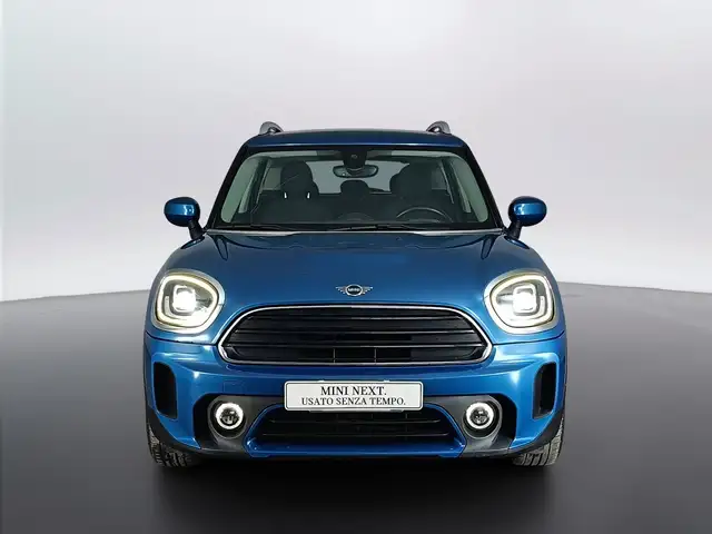 Mini Hatch view 2