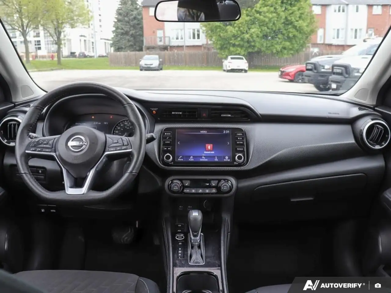 Nissan Kicks снимка Nissan Kicks