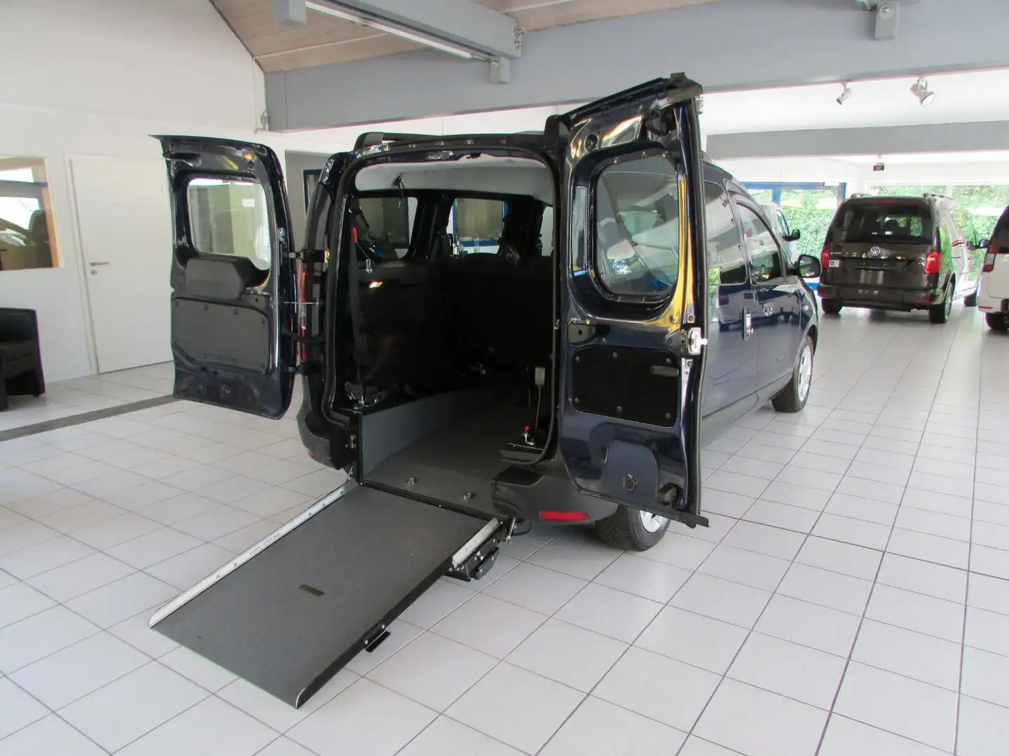 Dacia Dokker Rollstuhlrampe AMF/Schwenksitz Bleu - 2