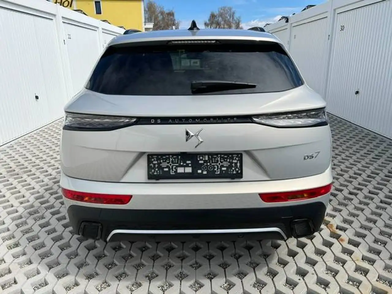DS Automobiles DS 7 Crossback 2025