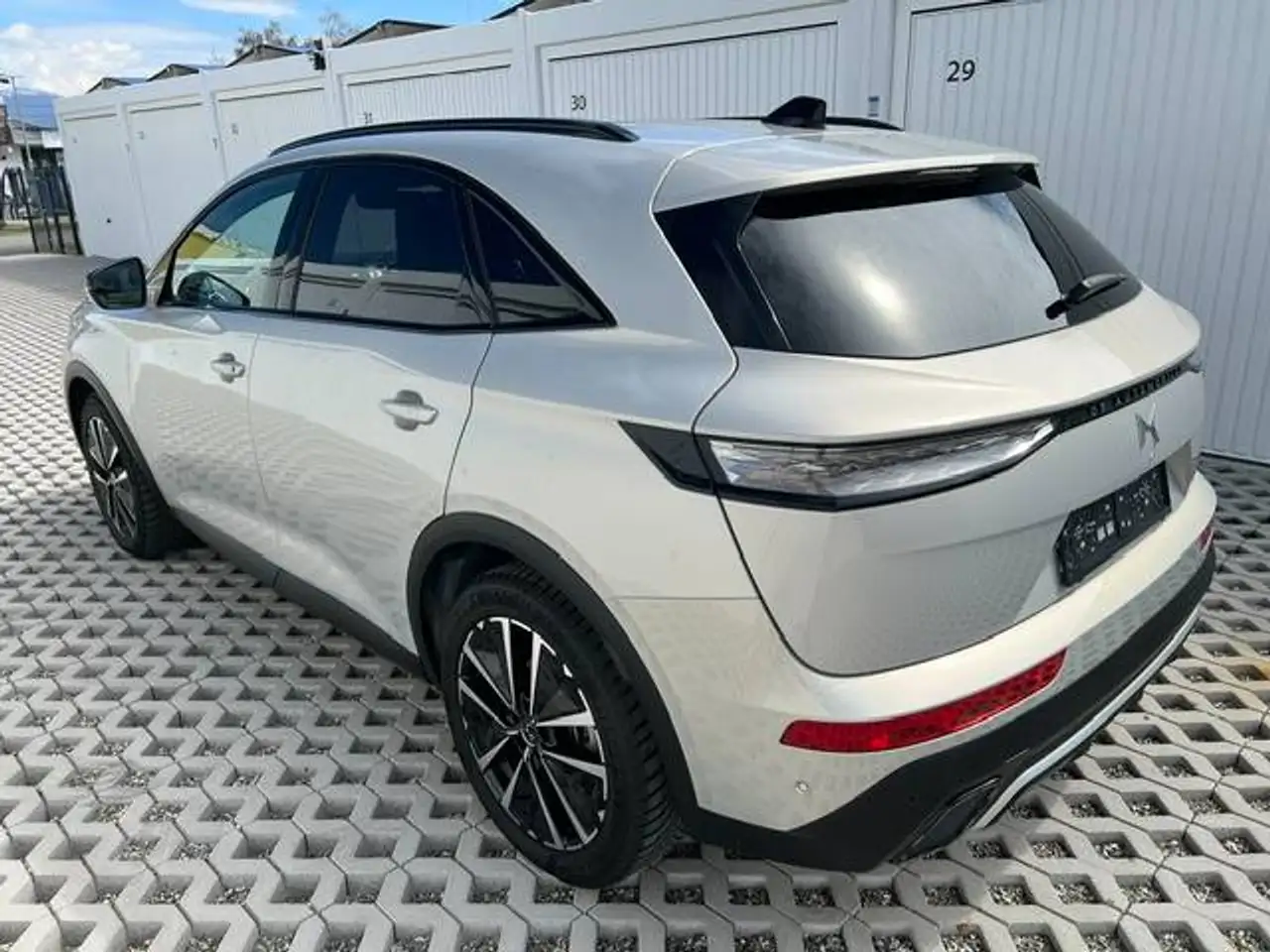 DS Automobiles DS 7 Crossback 2025