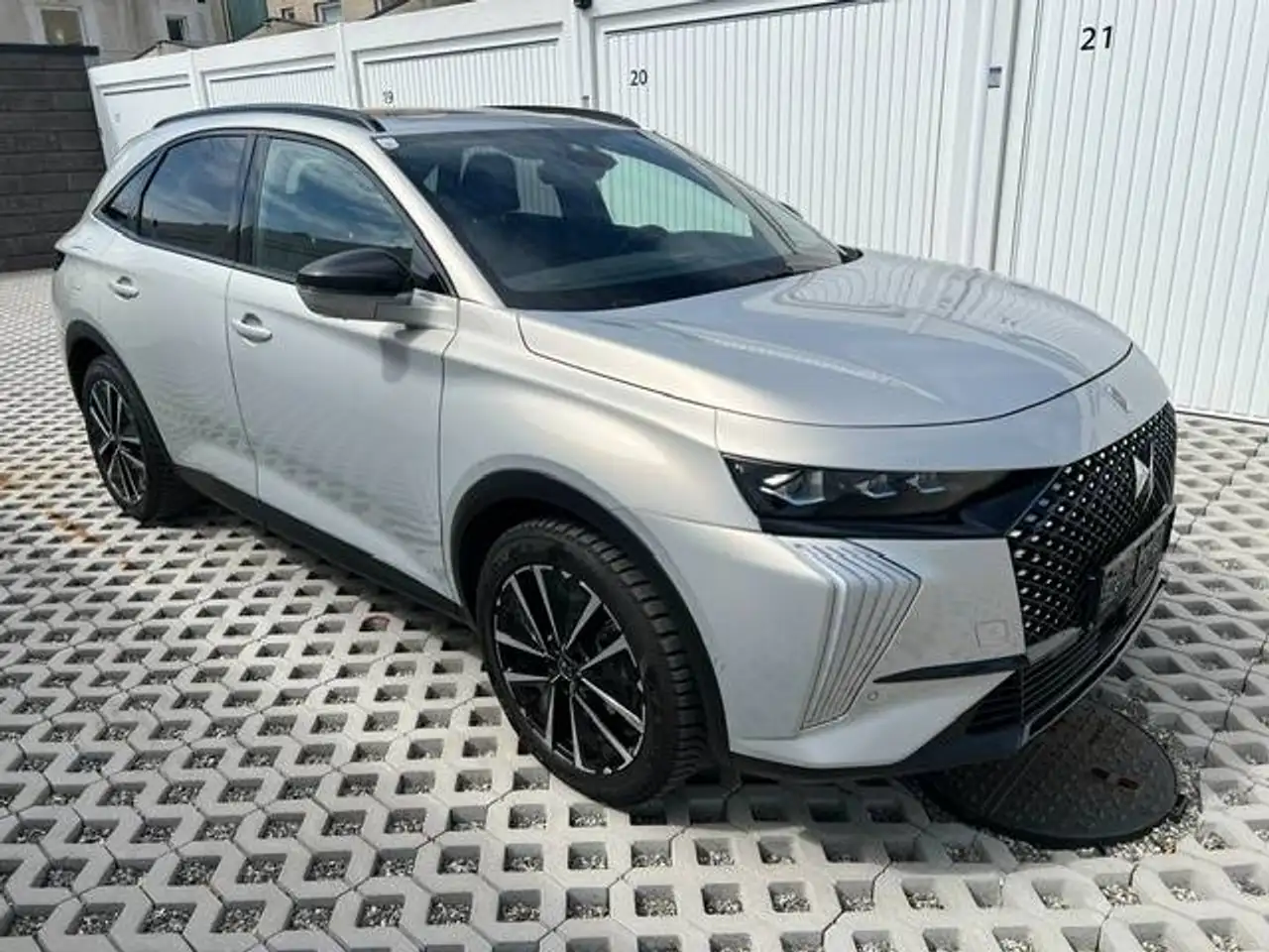DS Automobiles DS 7 Crossback 2025 — фото 6