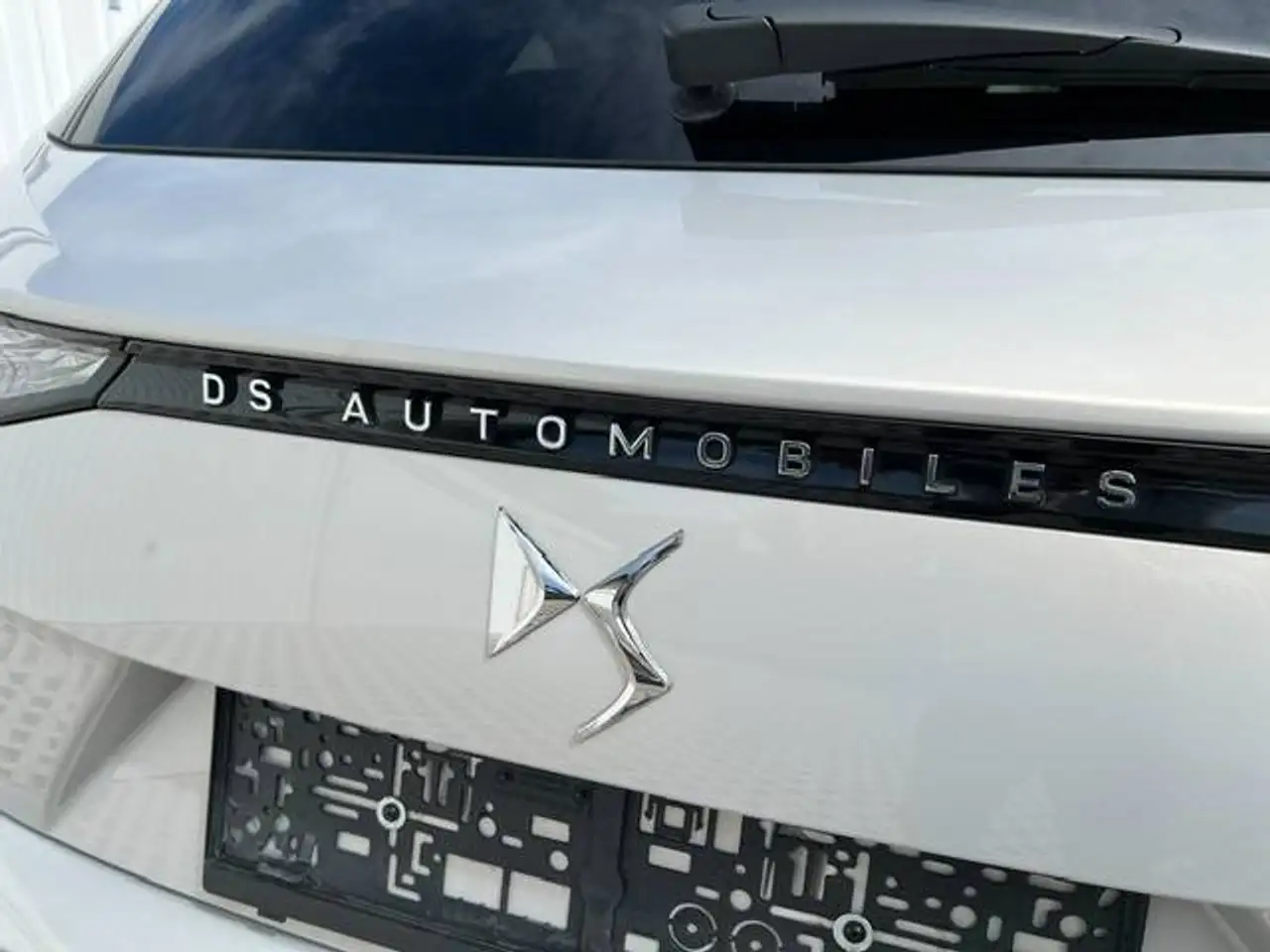 DS Automobiles DS 7 Crossback 2025 — фото 12