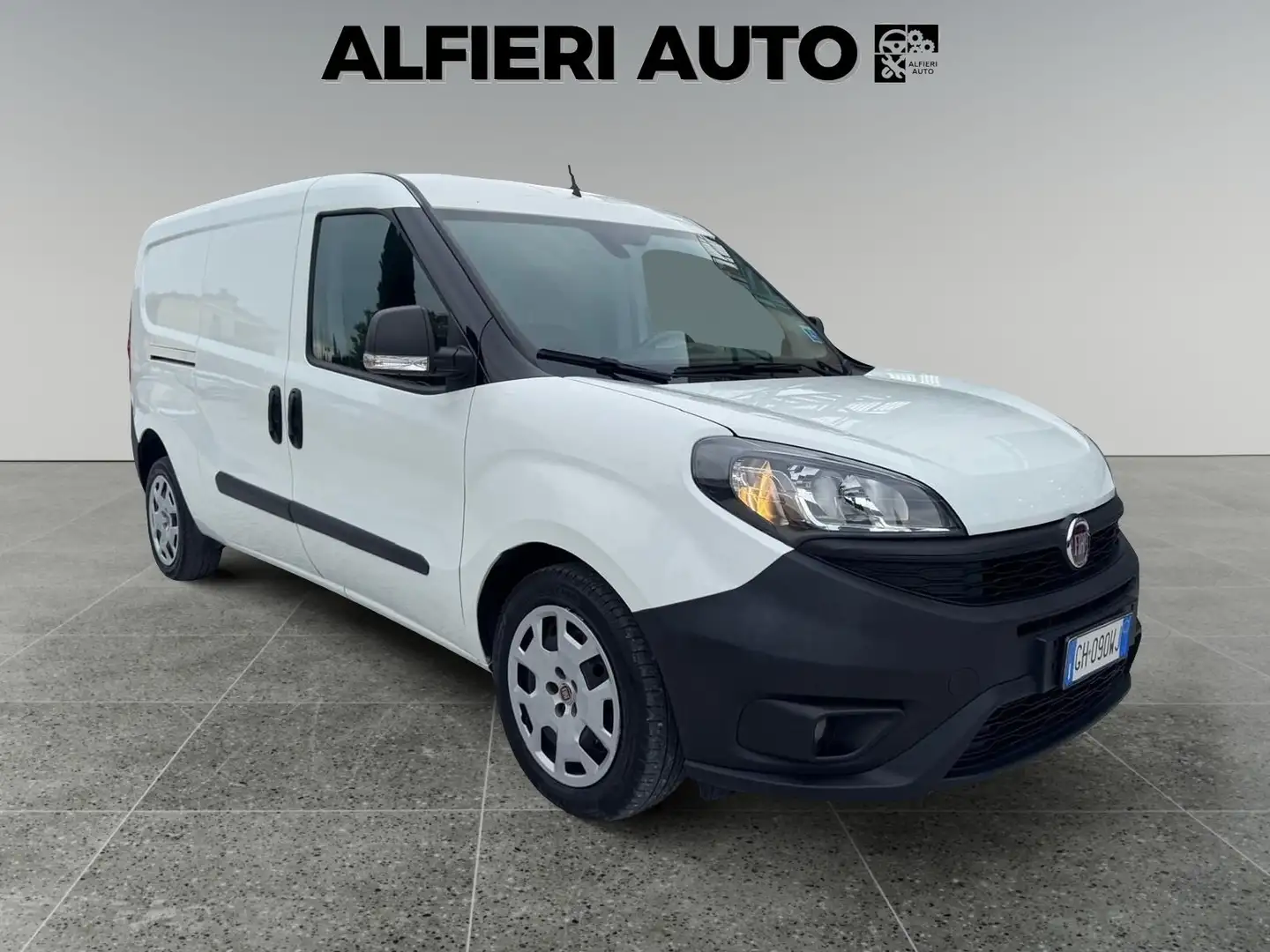 Fiat Doblo Cargo Maxi 1.6 MJT Diesel 120cv S&S Lounge *+ IVA* Bianco - 1