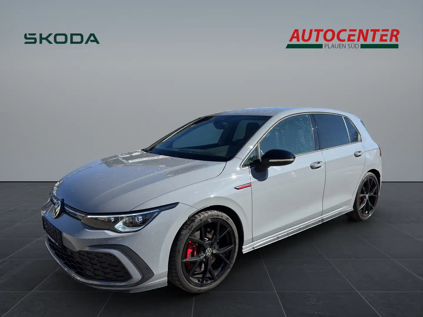Volkswagen Golf 2,0 TSI GTI   245 PS Серый - 1