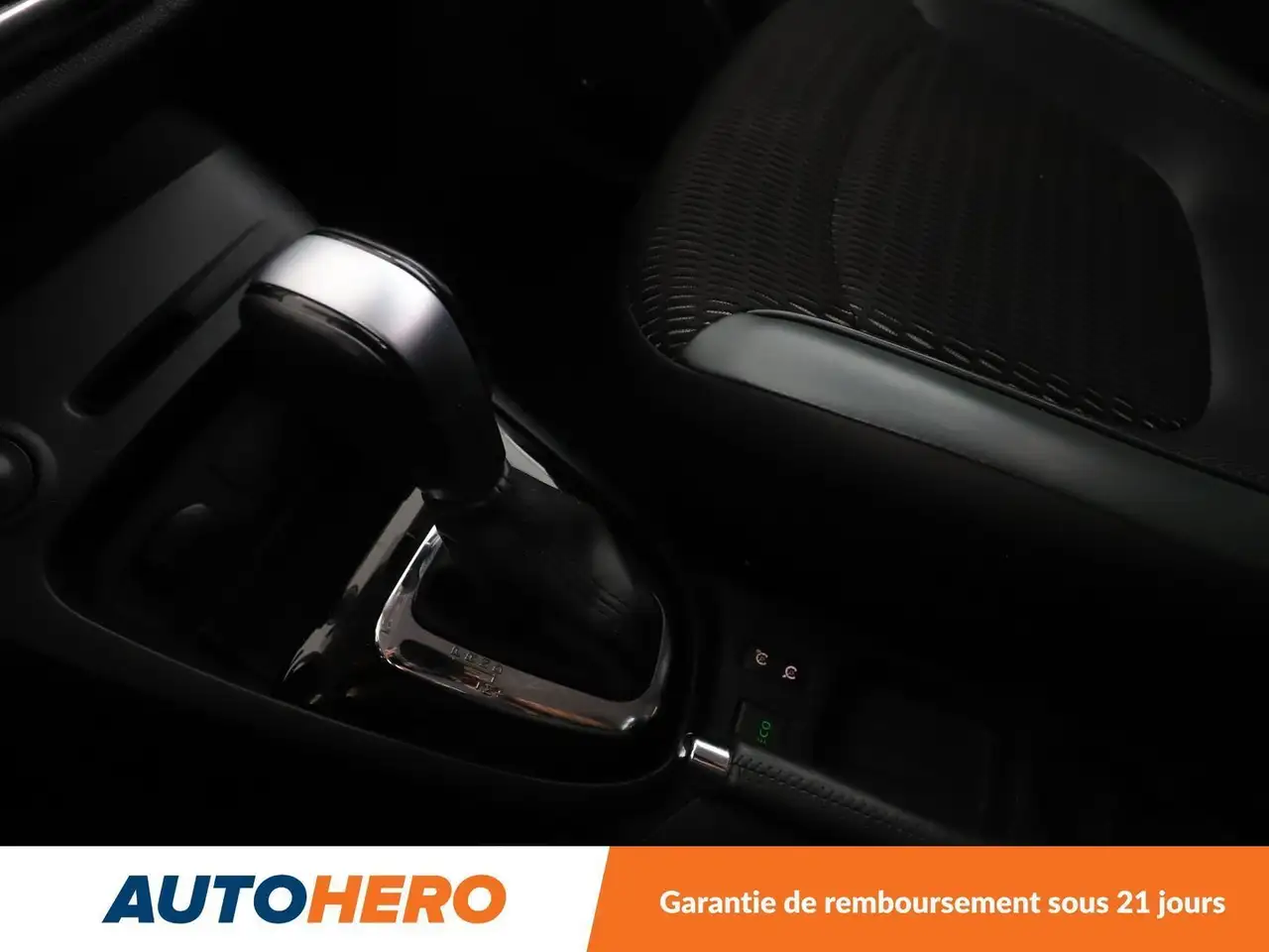 Renault Captur — photo 24
