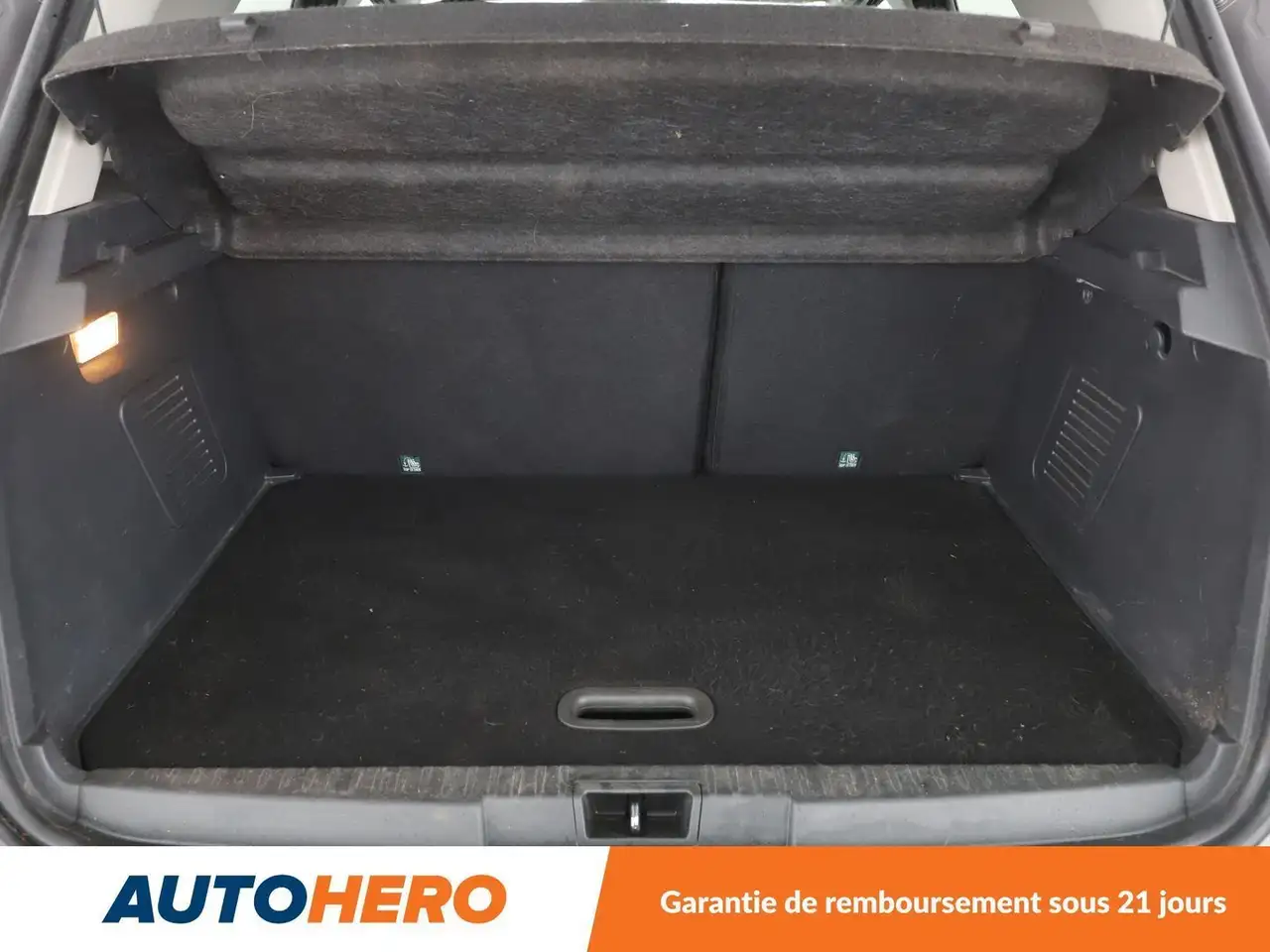 Renault Captur — photo 17