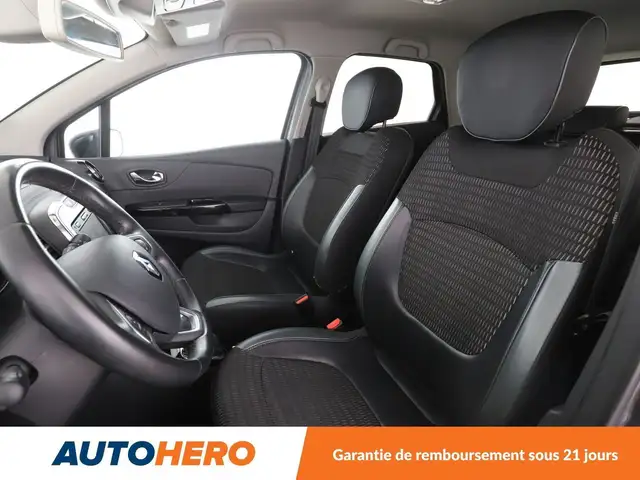 Renault Captur view 10
