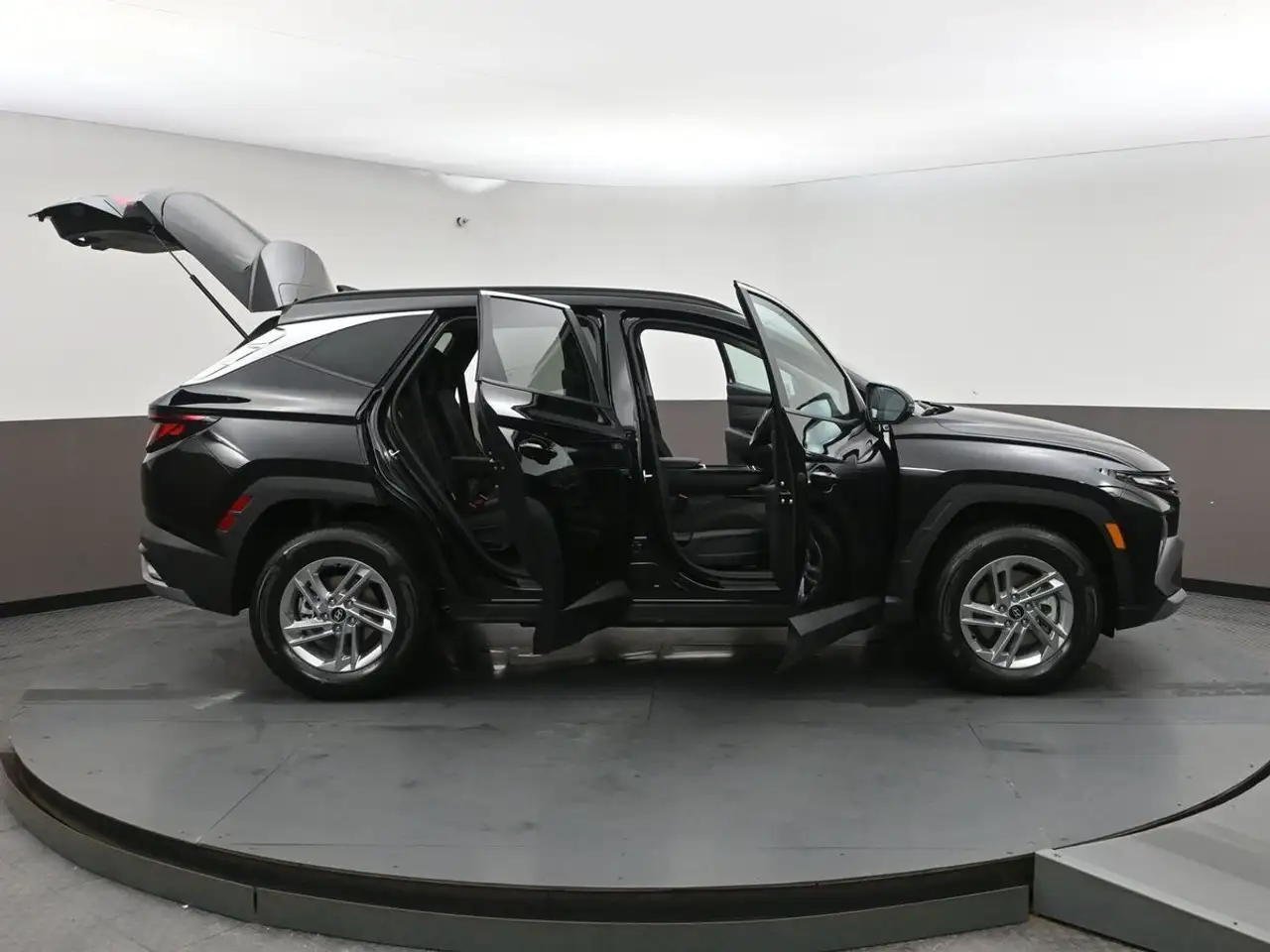Hyundai TUCSON снимка Hyundai TUCSON