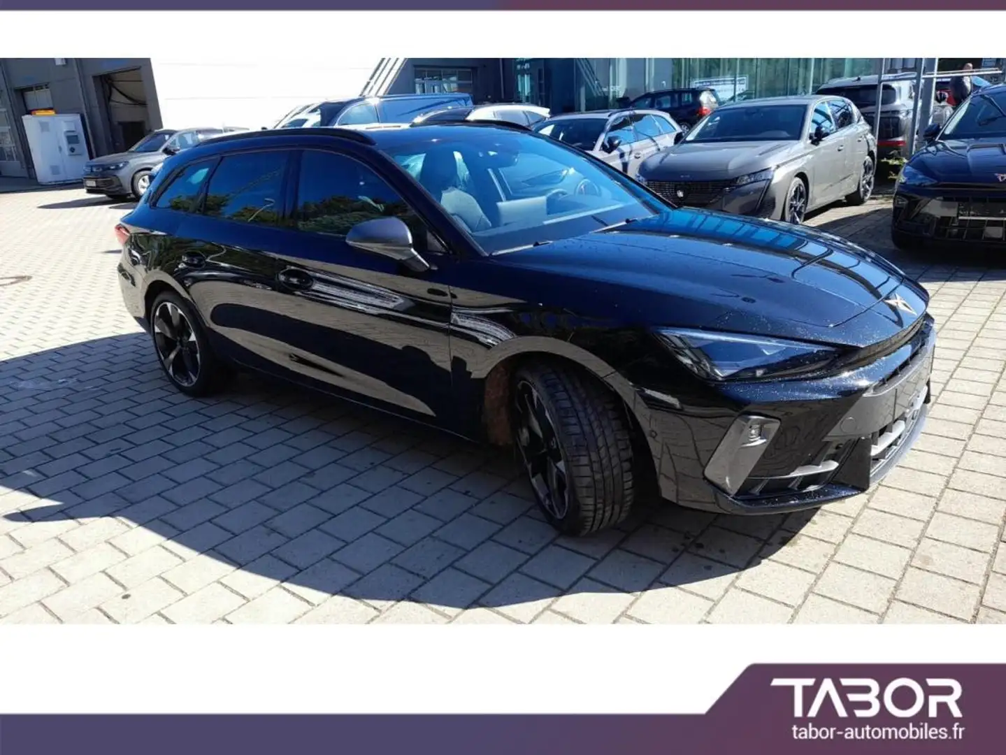 CUPRA Leon ST 1.5 eTSI 150 DSG IntelliD Pano Noir - 2