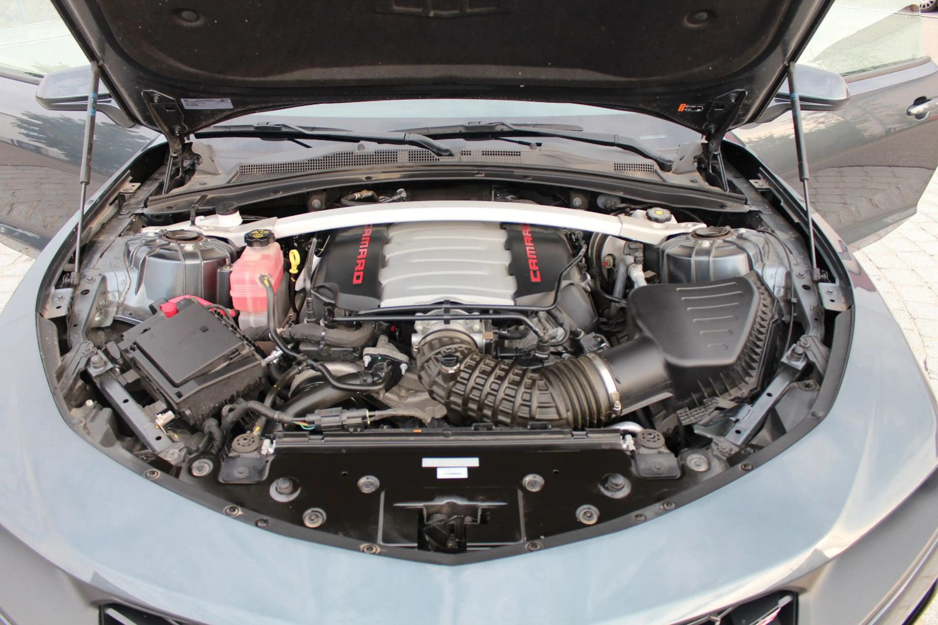 Chevrolet Camaro LT1 Cabrio SS — photo 13
