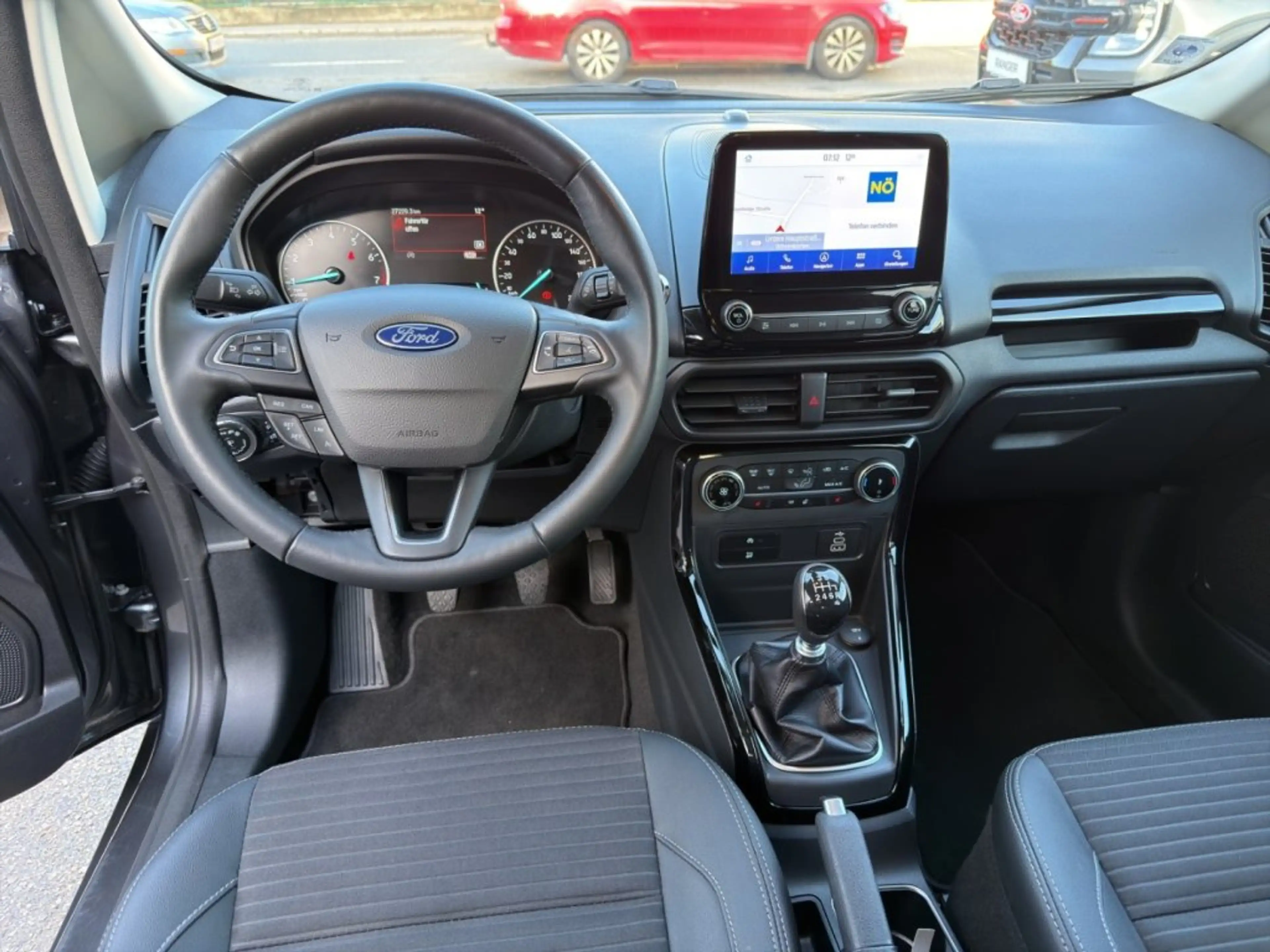 Ford EcoSport 1,0 EcoBoost Titanium — photo 5