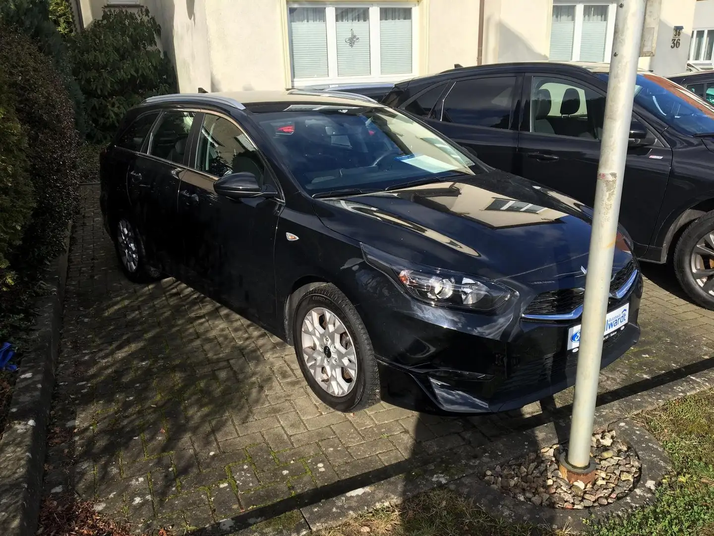 Kia Ceed SW / cee'd SW Vision Schwarz - 2