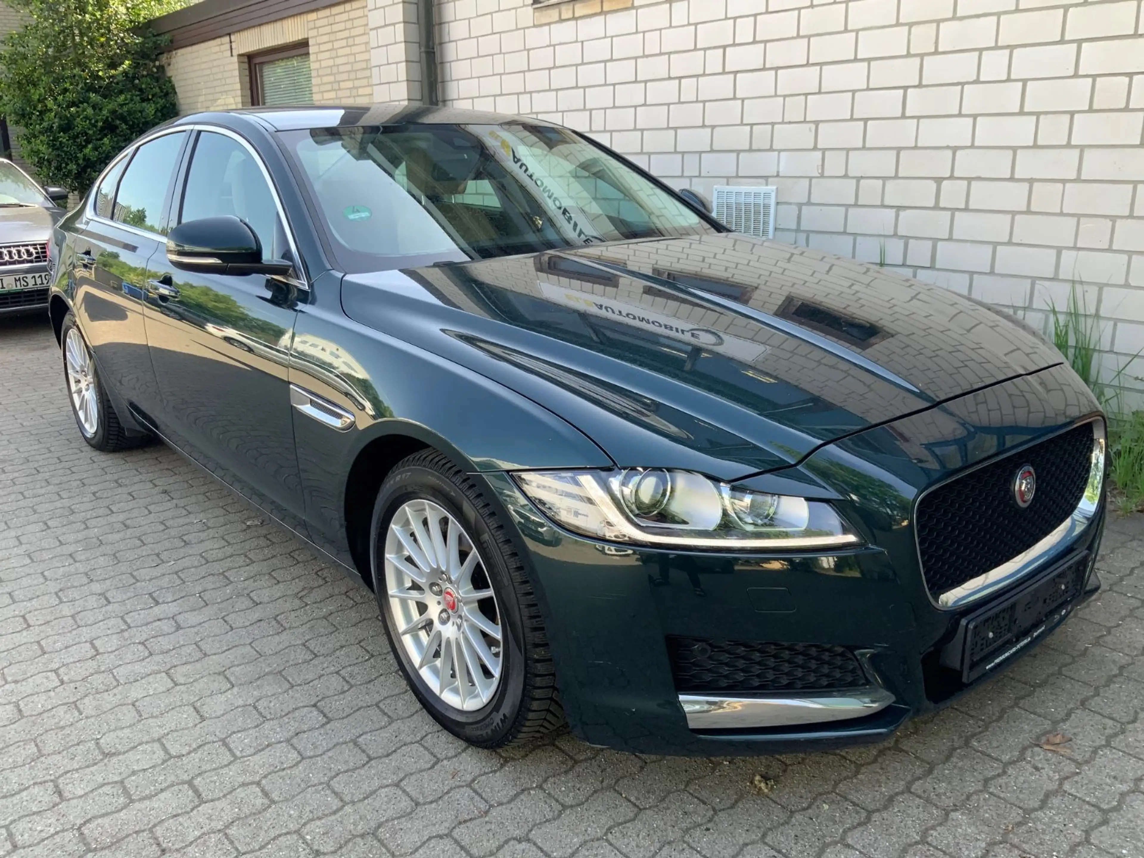 Jaguar XF Prestige Jaguar S-Heft//BritishRacingGreen