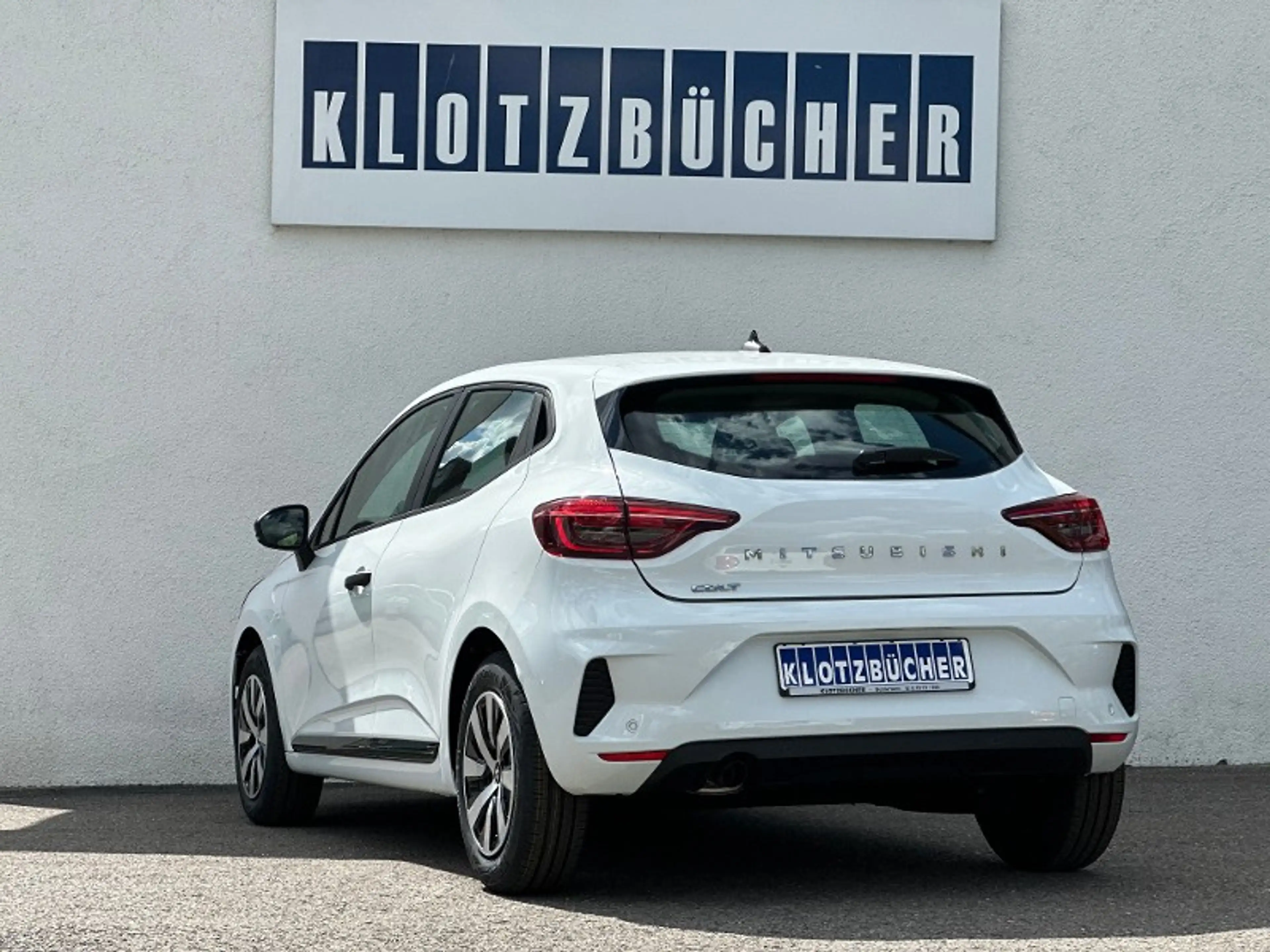 Mitsubishi Colt BASIS 1.0 Benziner 5-Gang — photo 8