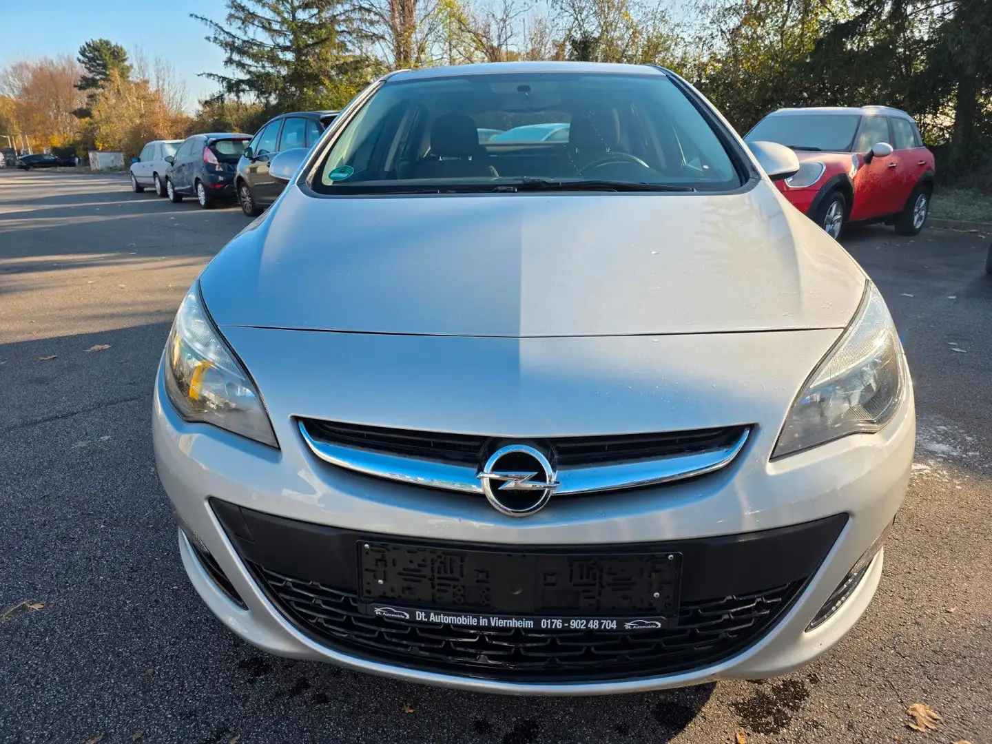 Opel Astra J Lim. 5-trg. Active/Tüv-Neu/1Hand Silber - 2
