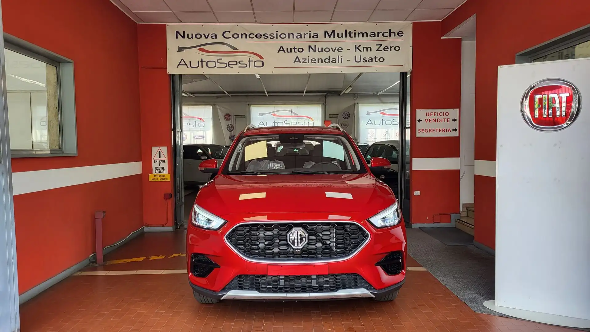 MG ZS Classic 1.5 VTi-tech Comfort Rot - 2