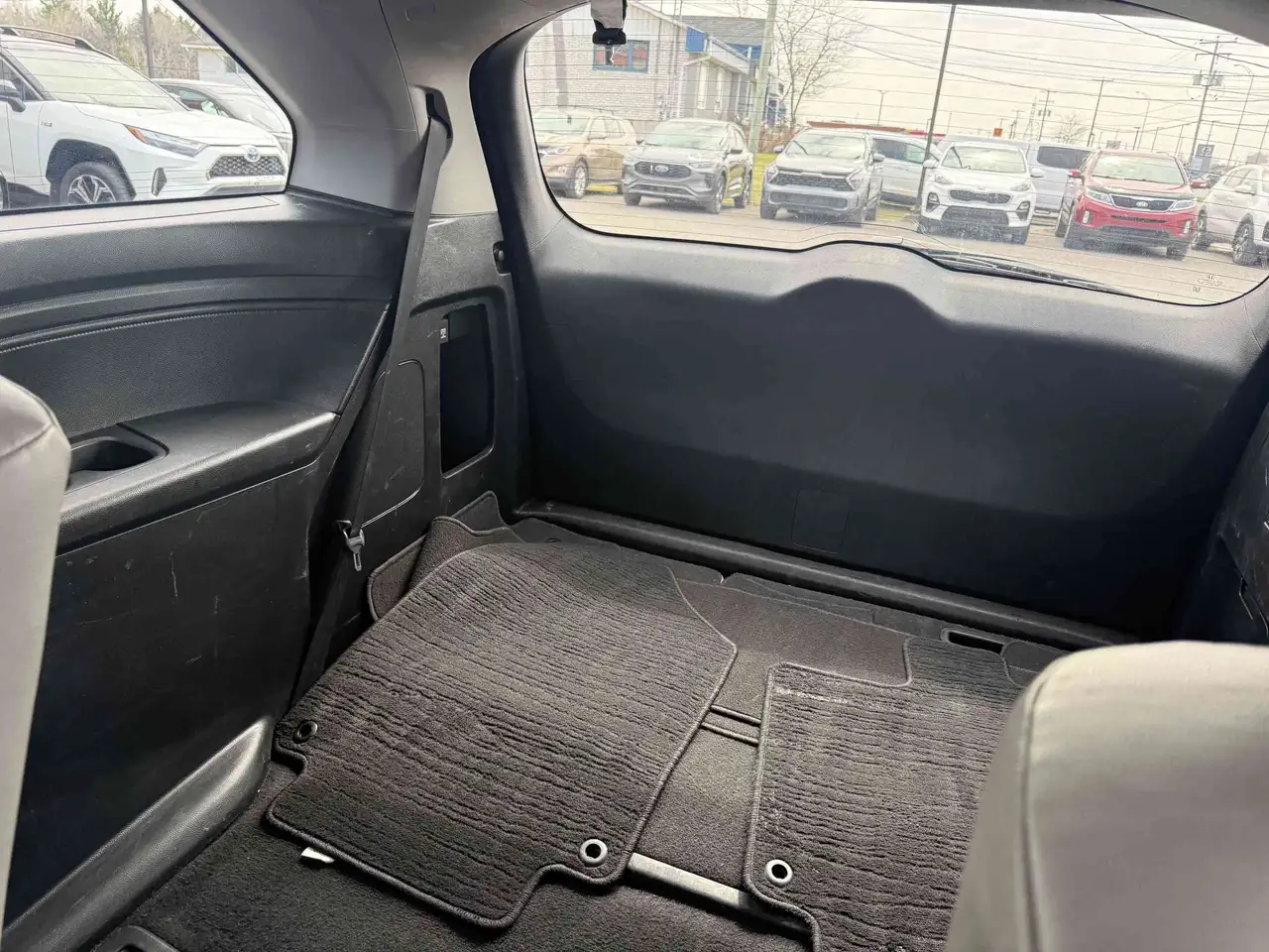 Honda Odyssey снимка Honda Odyssey