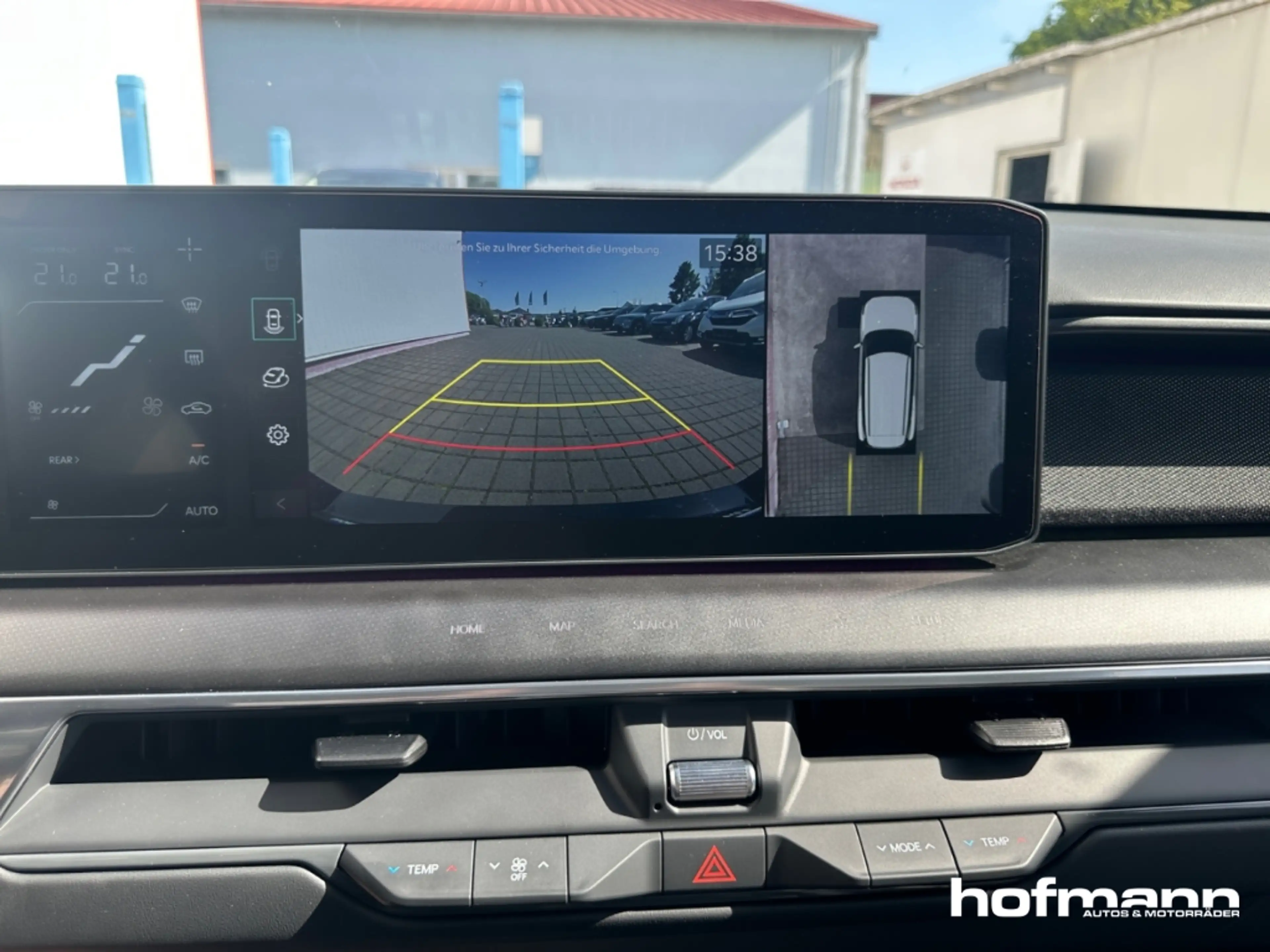 Kia EV9 AWD GTL Launch Ed. 6S Swivel — photo 19