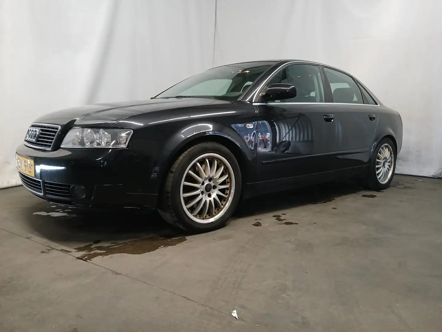 Audi A4 Limousine 3.0 MT - Airco - Leer - Schade Noir - 2