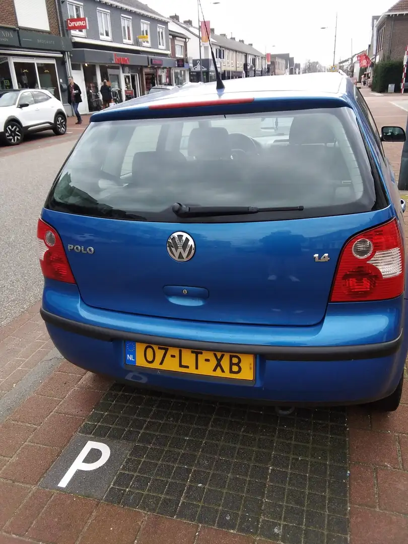 Volkswagen Polo 1.4-16V Comfortline Blauw - 2