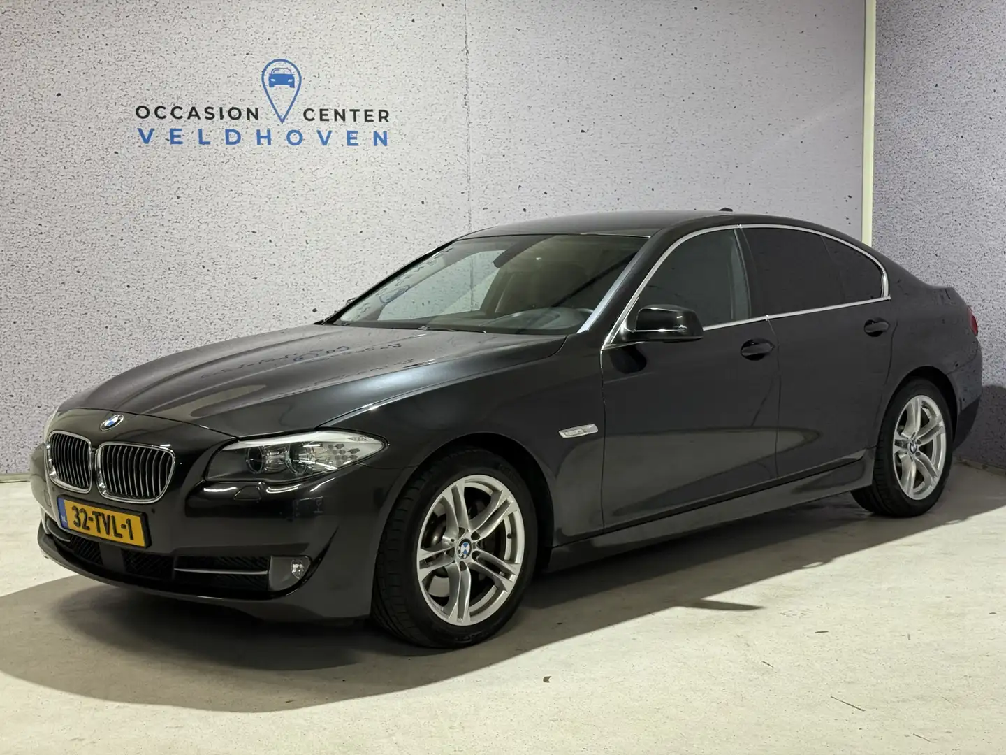 BMW 528 5-serie 528i High Executive 245 pk // AUTOMAAT // Grau - 1