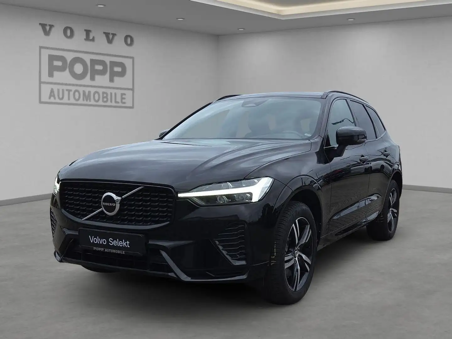 Volvo XC60 B4 AWD R Design DAB LED LHZ NAPPA PANO SHZ Schwarz - 1