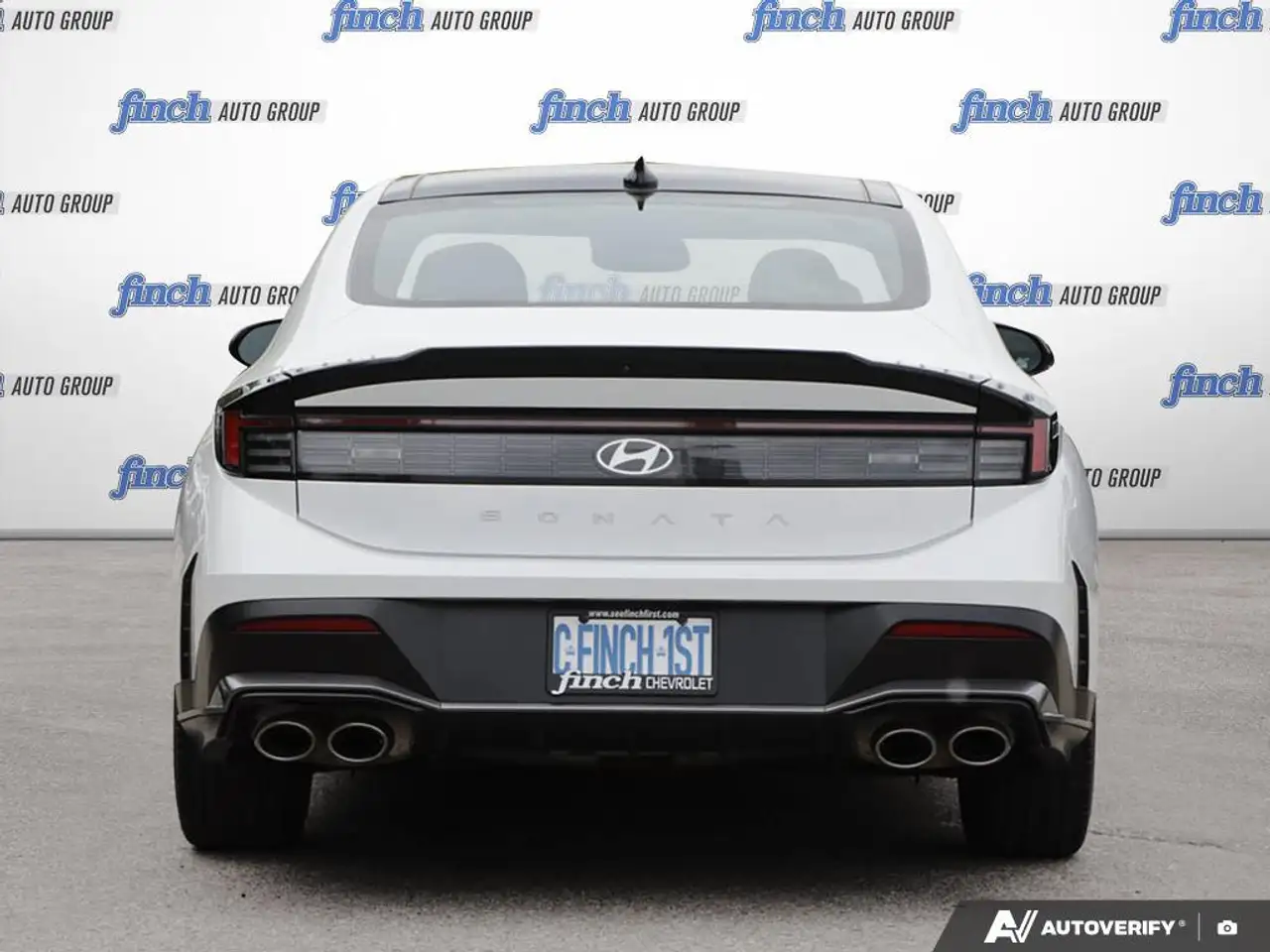 Hyundai SONATA снимка Hyundai SONATA