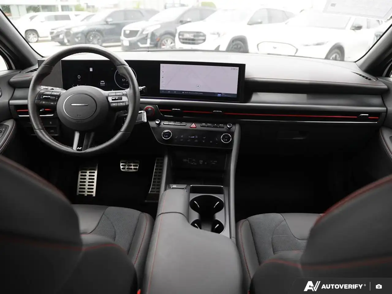 Hyundai SONATA снимка Hyundai SONATA