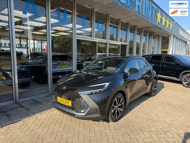 Toyota C-HR 1.8 Hybrid 140 Dynamic CAMERA , CARPLAY