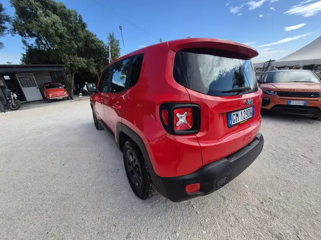 Jeep Renegade view 2