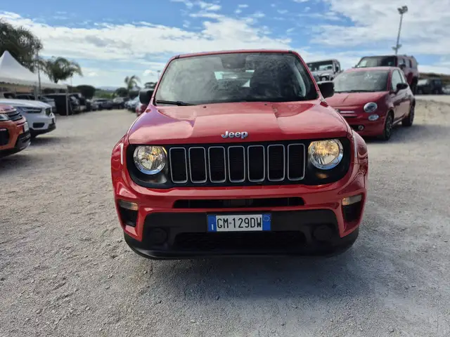 Jeep Renegade view 6
