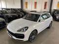 Porsche Cayenne Turbo S E Hybrid/Pano/HUD/Matrix/22´/BUR Beyaz - thumbnail 2