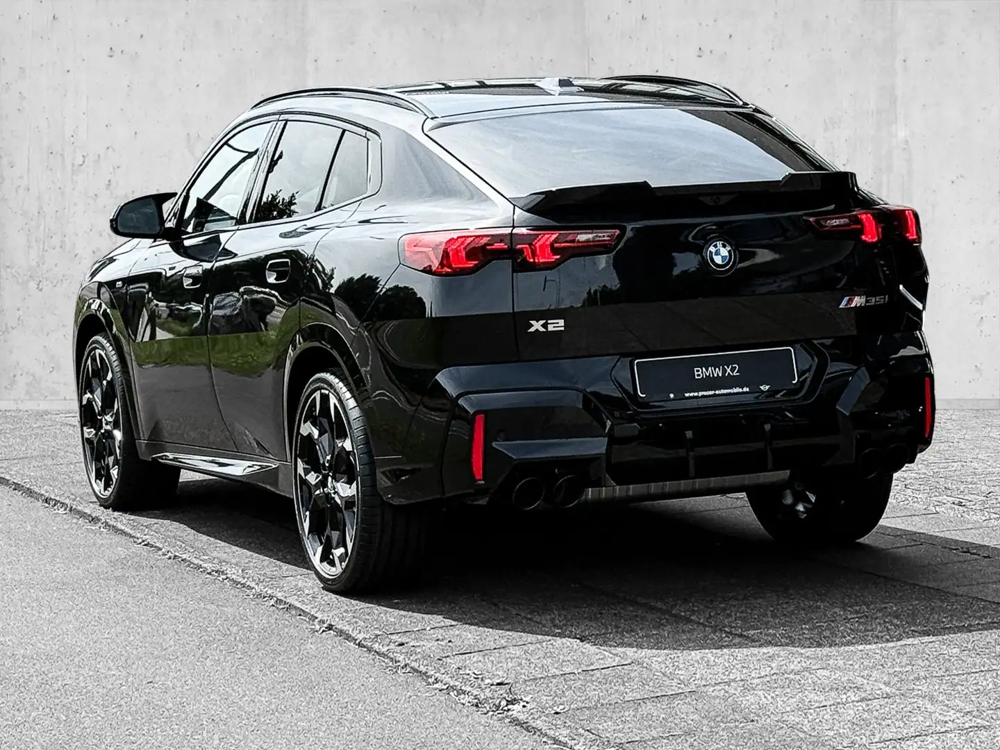BMW X2 M 35i xDrive M Sportpaket * Head-Up Display * Panora Fekete - 2