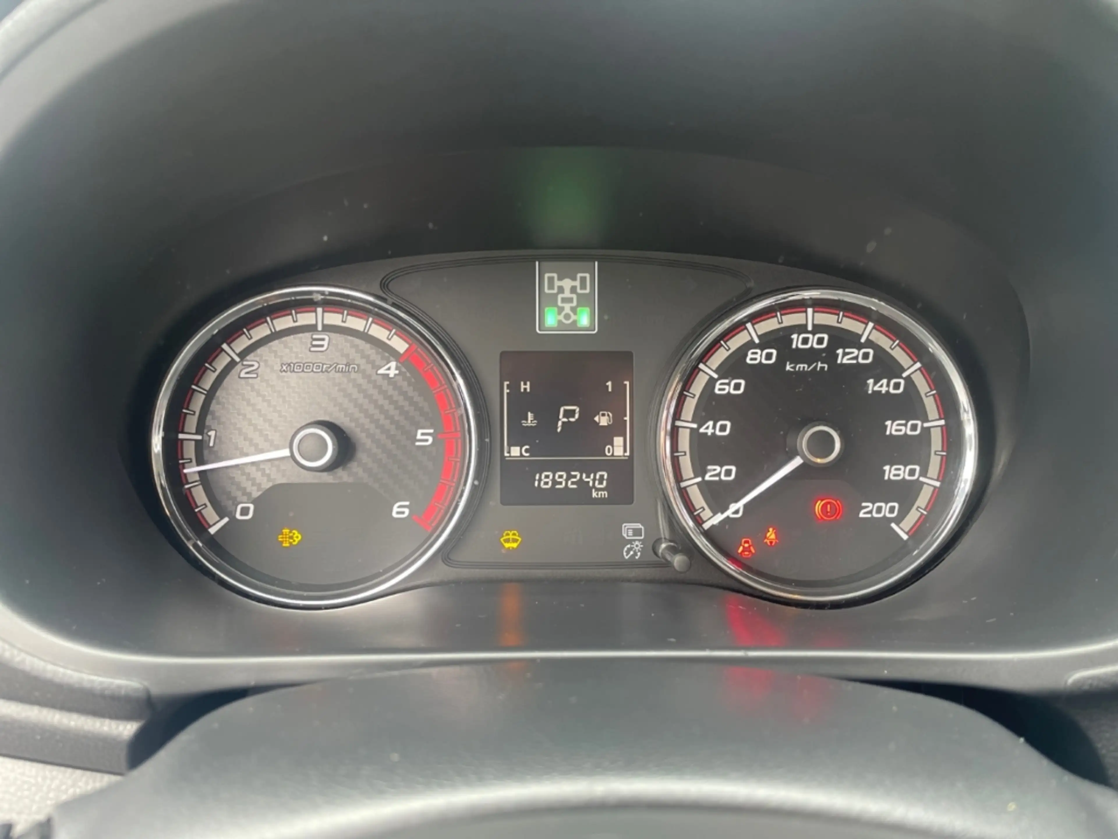 Mitsubishi L200 2.4 DI-D Top Doppelkabine 4x4 *Leder*CAM*SHZ* — photo 14