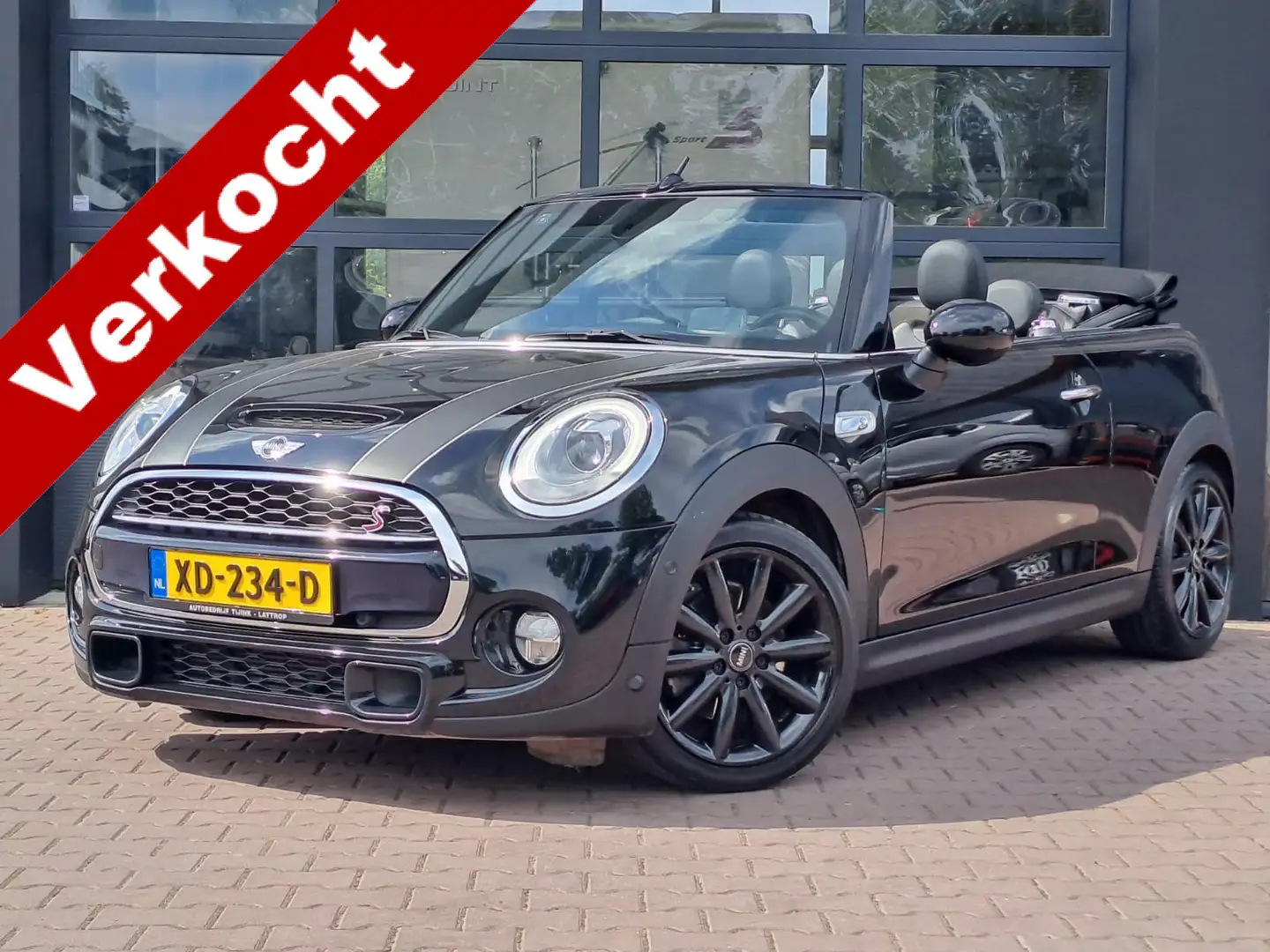 MINI Cooper S Cabrio Mini 2.0 Chili | Automaat | Leder | Stoelverwarmin Zwart - 1