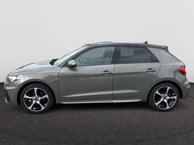 Audi A1 view 8