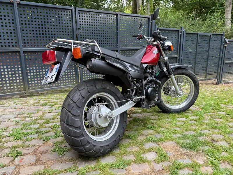 Yamaha TW 125 - foto 2