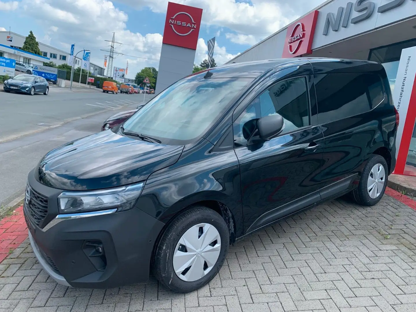 Nissan Townstar Kastenwagen L1 2,0t N-Connecta*R-KAMERA Schwarz - 2