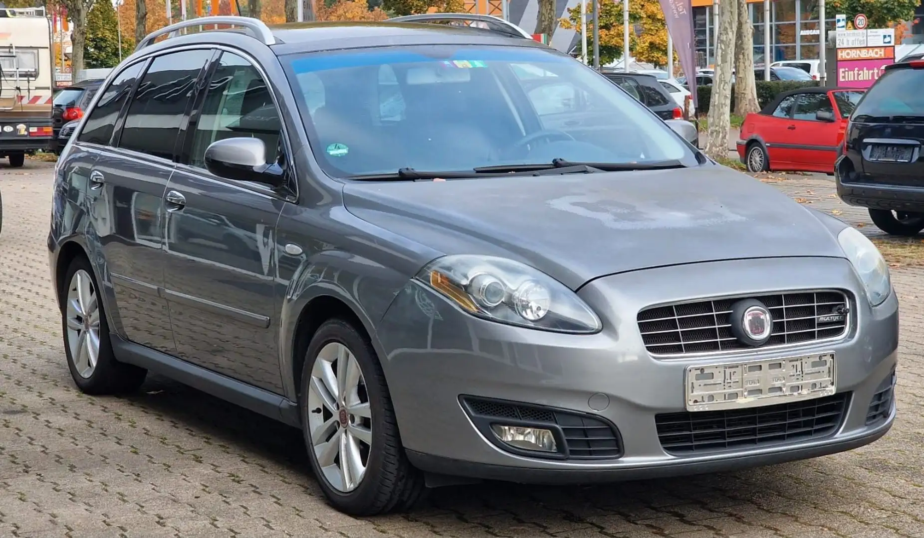 Fiat Croma 2.4 20V Multijet Emotion Grau - 2