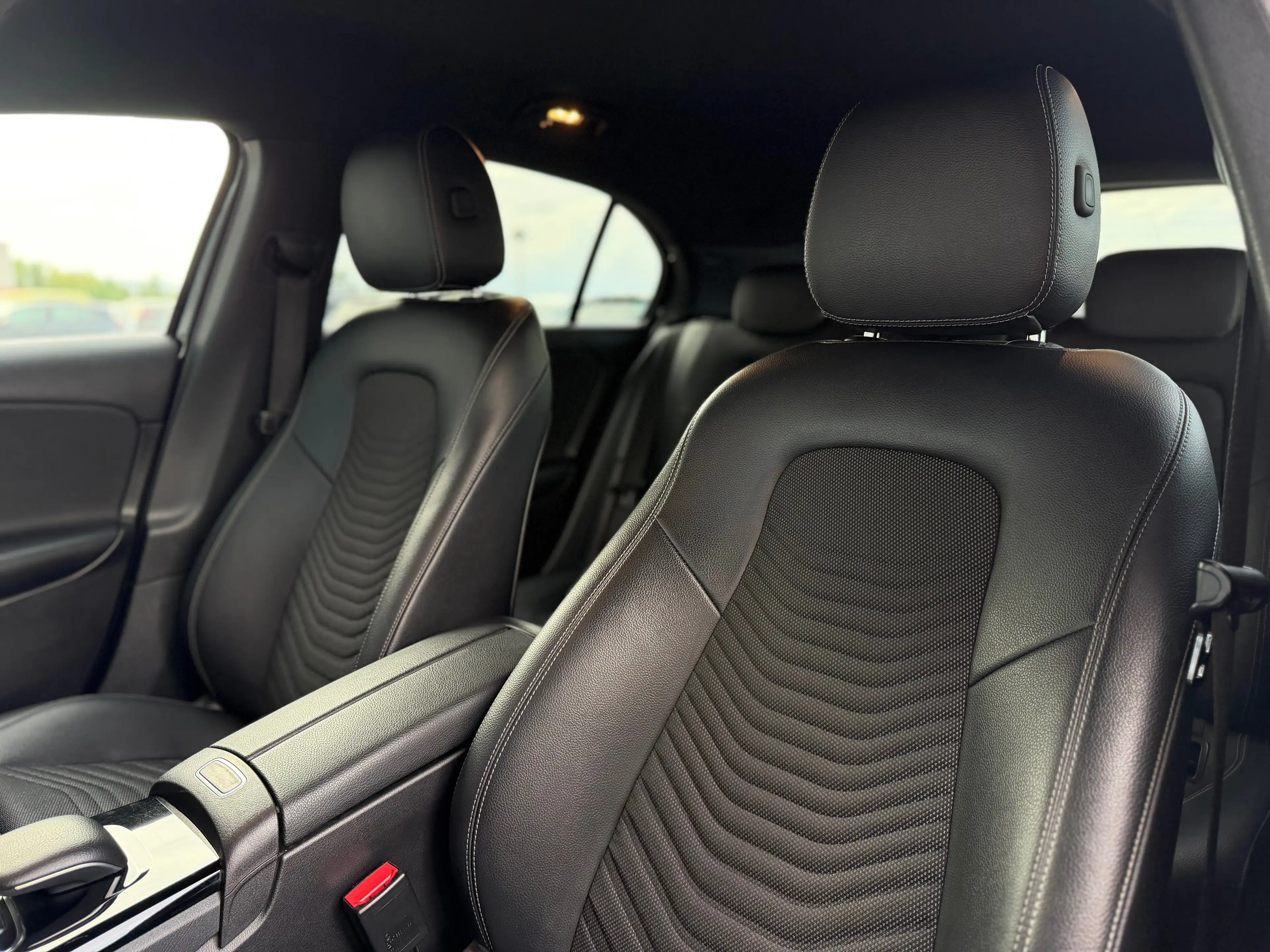 Mercedes-Benz A 180 A180d Style — photo 10